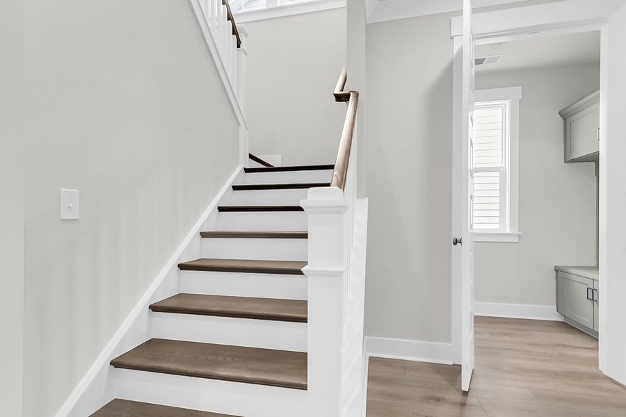 Spacious, unfurnished interior of a new home in Pineland Preserve, Summerville (Image 39).