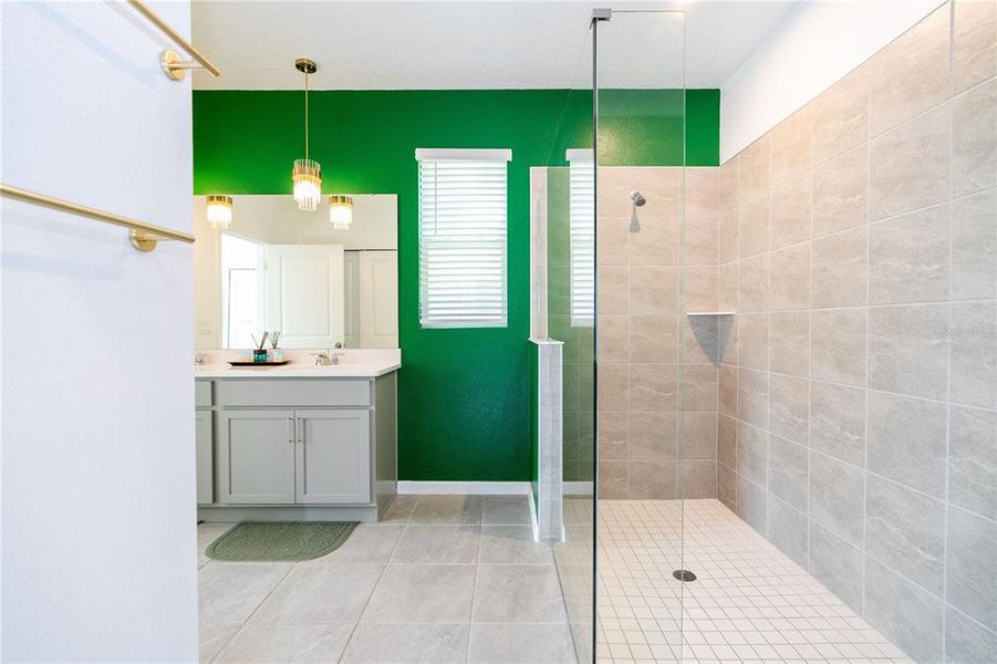 Furnished interior view inside a new home in , Kissimmee (Image 53).