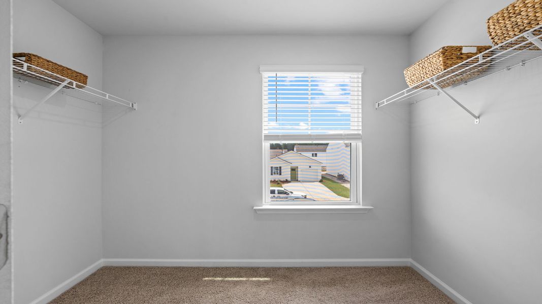 Spacious, unfurnished interior of a new home in The Retreat at East Argent, Ridgeland (Image 18).