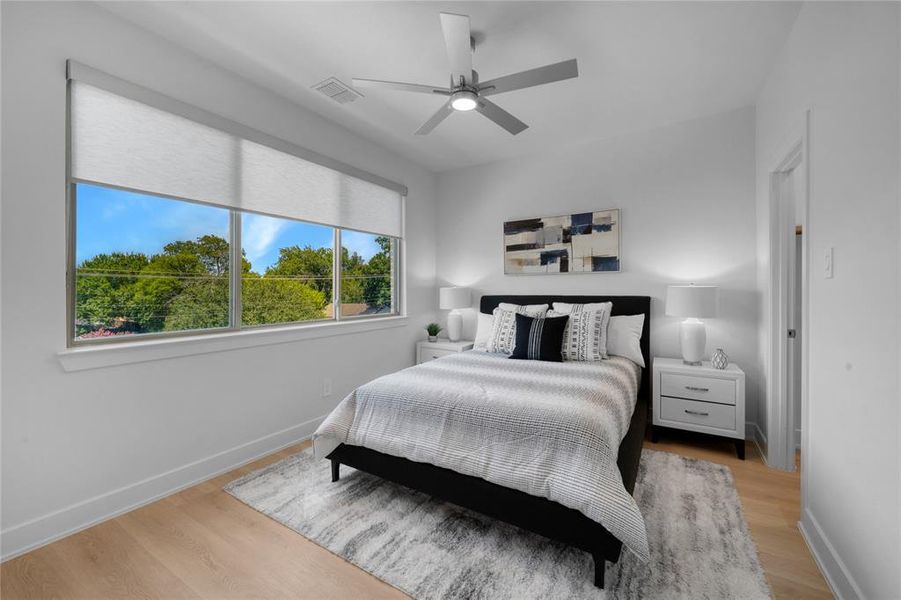 Furnished interior view inside a new home in , Farmers Branch (Image 15).