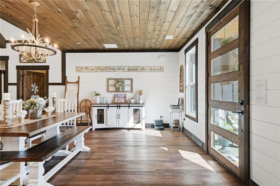 Image 102 of a home in .