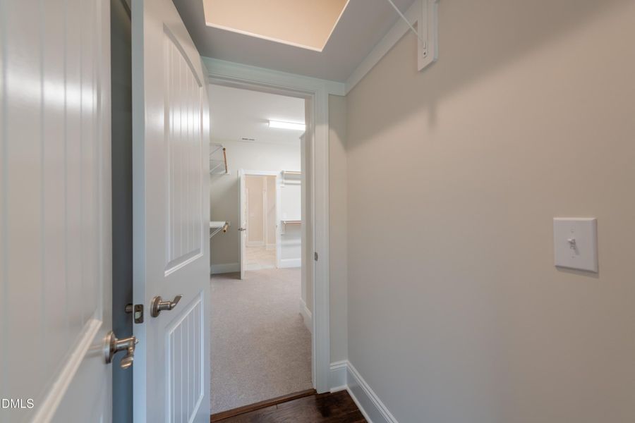 036_Walk In Closet 036_Walk In Closet