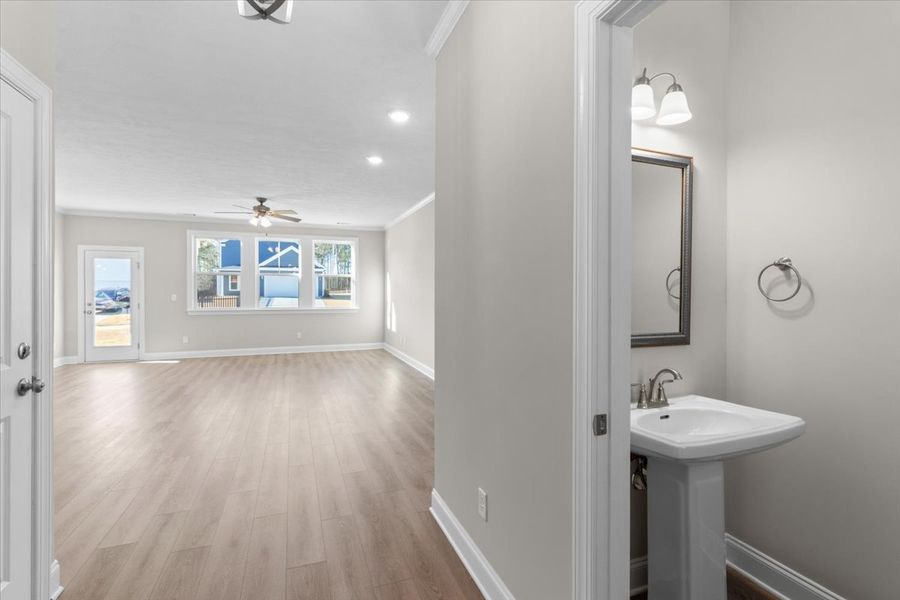 Spacious, unfurnished interior of a new home in Tillery Park, Grovetown (Image 13).
