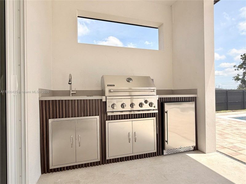 Furnished interior view inside a new home in , Cape Coral (Image 12).