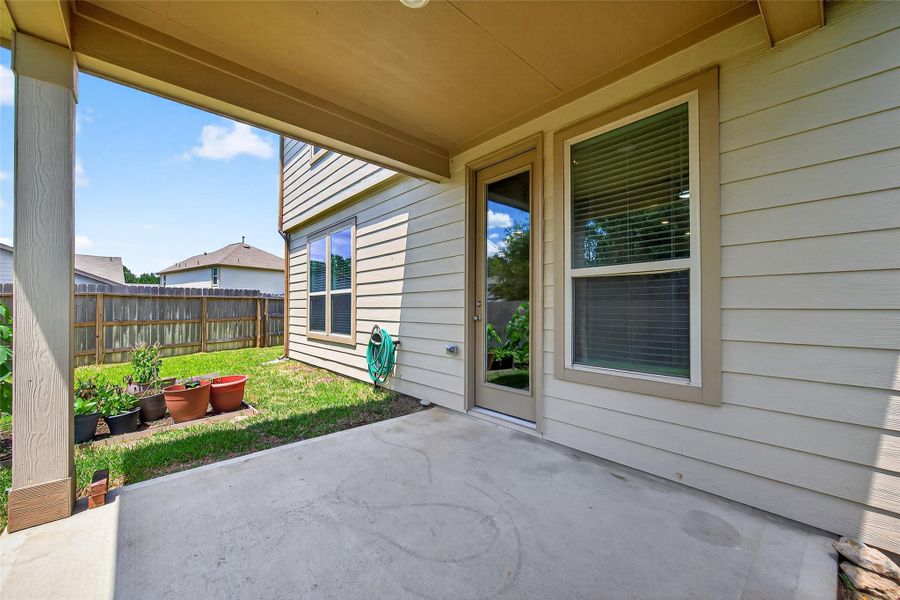 Furnished interior view inside a new home in Creekside Court, Magnolia (Image 31). Furnished interior view inside a new home in Creekside Court, Magnolia (Image 31).