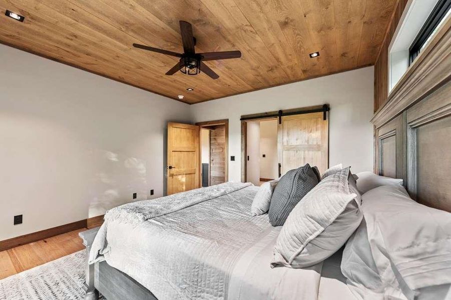 Furnished interior view inside a new home in , Blue Ridge (Image 48).