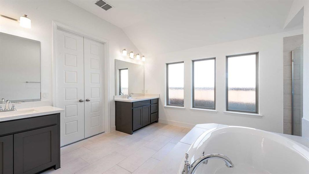 Furnished interior view inside a new home in Trinity Falls 50', McKinney (Image 9).