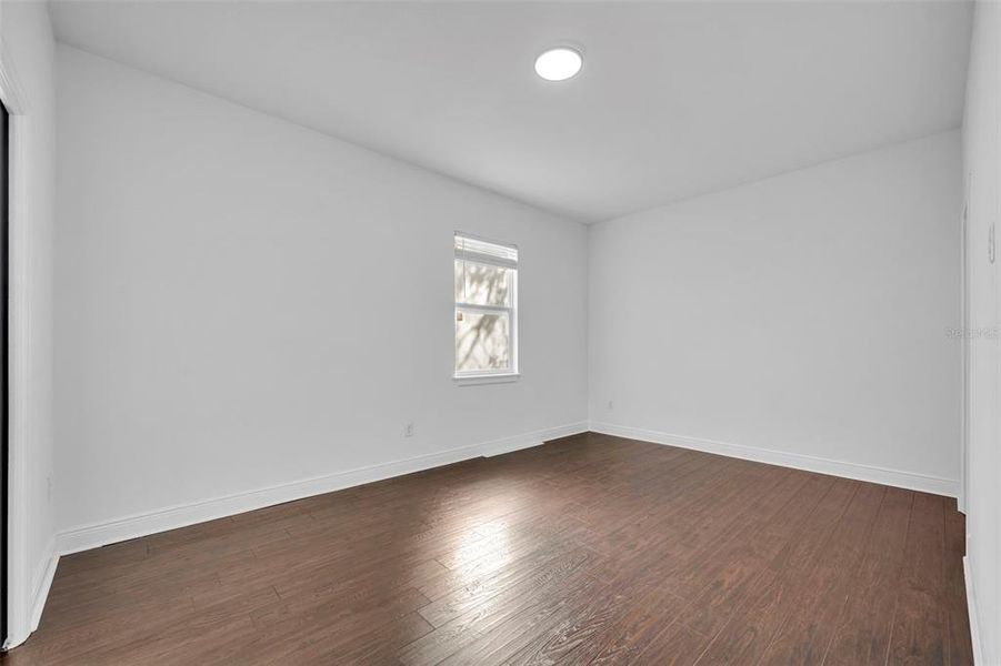 Spacious, unfurnished interior of a new home in , Apopka (Image 15).