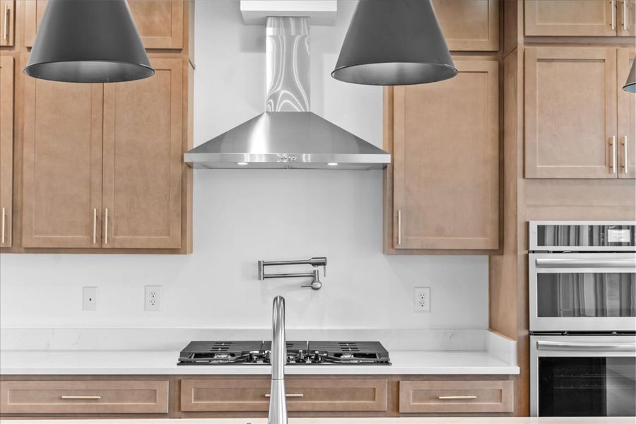 Representative furnished interior of a home built from the Converse Elite by Enchanted Homes in Pointe Summit, Slater-Marietta (Image 14).