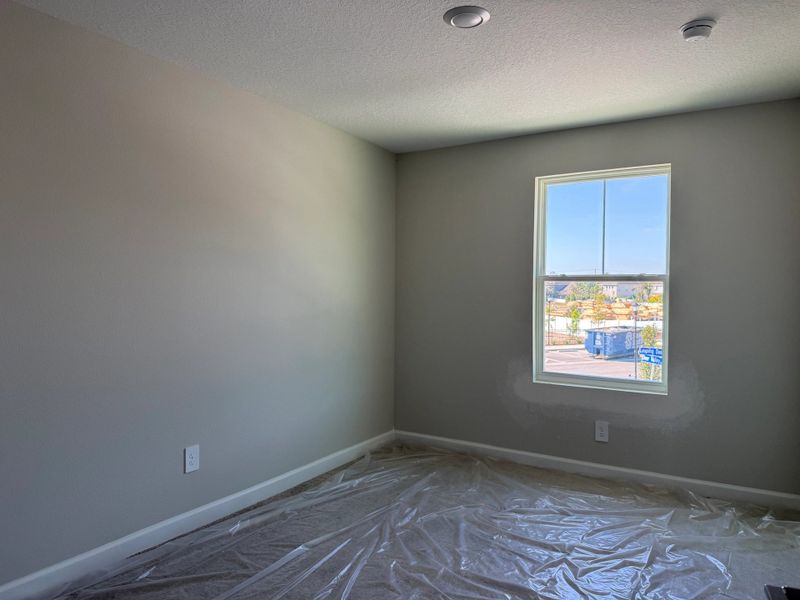 Sun-filled bedroom 3 Sun-filled bedroom 3