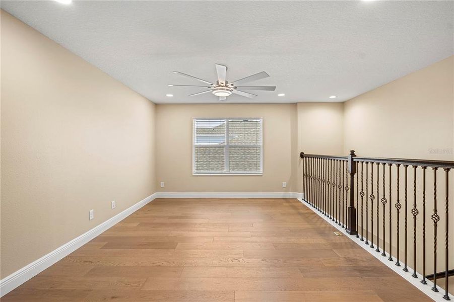Spacious, unfurnished interior of a new home in , Groveland (Image 34).