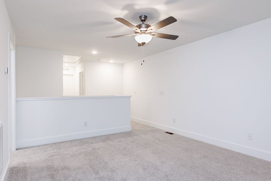 Spacious, unfurnished interior of a new home in Vaughan Farms, Angier (Image 13).