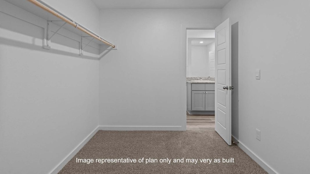 Spacious, unfurnished interior of a new home in Terra Vista, Lubbock (Image 20).