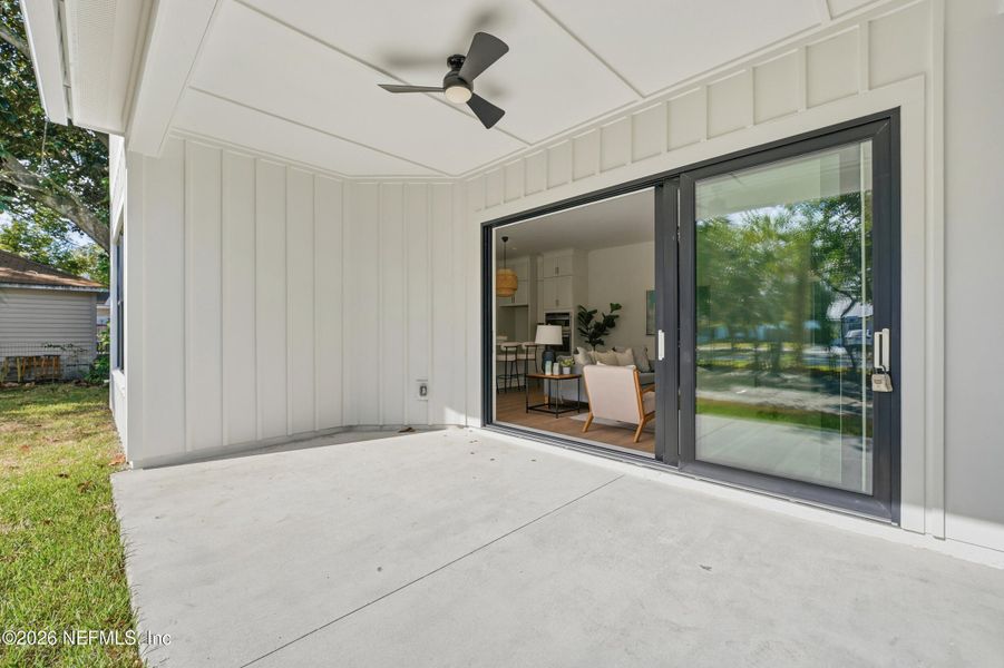 Exterior details and patio area of a home in , Jacksonville Beach (Image 32).