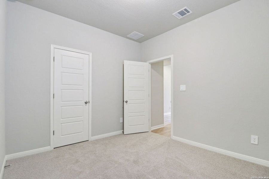 Spacious, unfurnished interior of a new home in Kallison Ranch, San Antonio (Image 13).