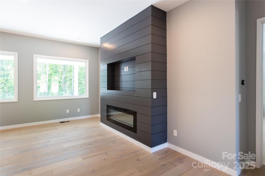 Spacious, unfurnished interior of a new home in , Waxhaw (Image 32). Spacious, unfurnished interior of a new home in , Waxhaw (Image 32).