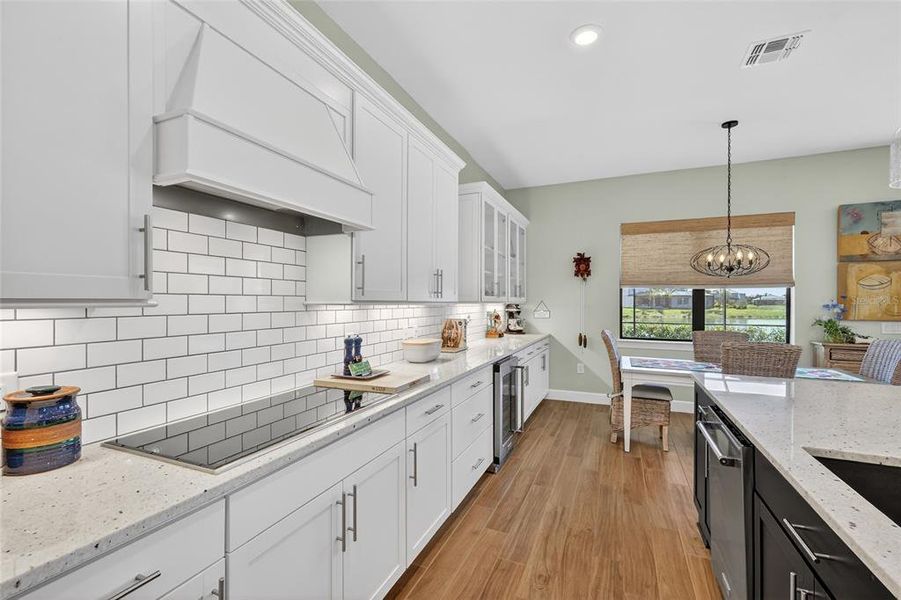 Furnished interior view inside a new home in , Lakewood Ranch (Image 15).
