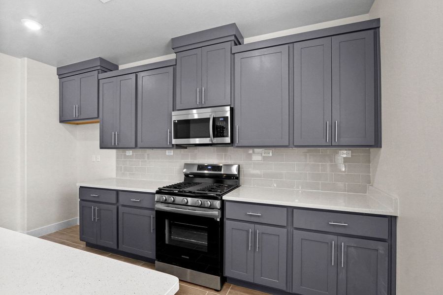 Representative furnished interior of a home built from the Zen by View Homes in The View at Desert Springs | Thoughtful Collection, El Paso (Image 7). Representative furnished interior of a home built from the Zen by View Homes in The View at Desert Springs | Thoughtful Collection, El Paso (Image 7).