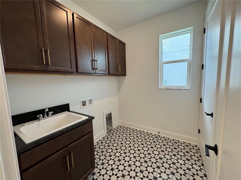 Furnished interior view inside a new home in Vistera of Venice, Nokomis (Image 16).