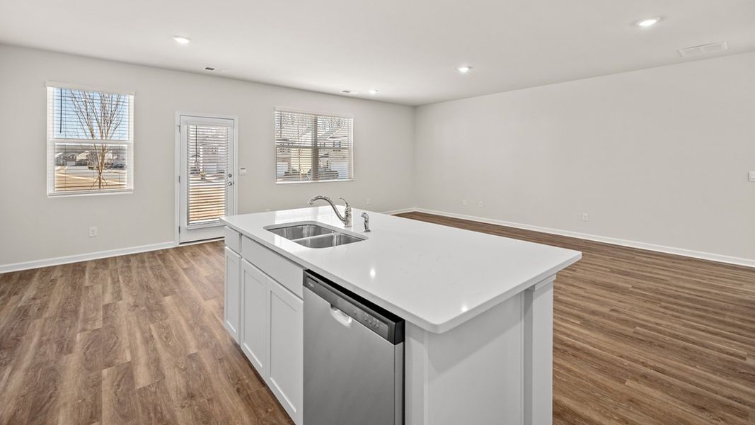 Image 22 representing the Saratoga by D.R. Horton in Oakchase at Hampton, Hampton, GA. Image 22 representing the Saratoga by D.R. Horton in Oakchase at Hampton, Hampton, GA.