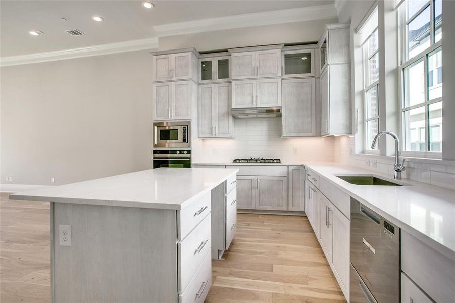 Actual unit. Actual unit.