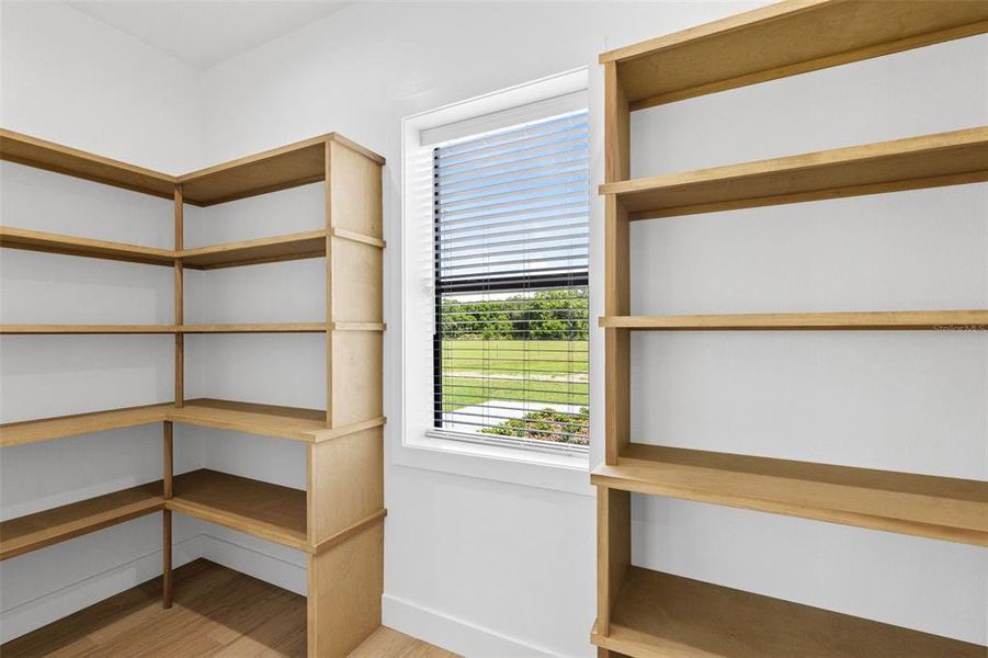 Close-up of interior finishes inside a home in , Yeehaw Junction (Image 16).