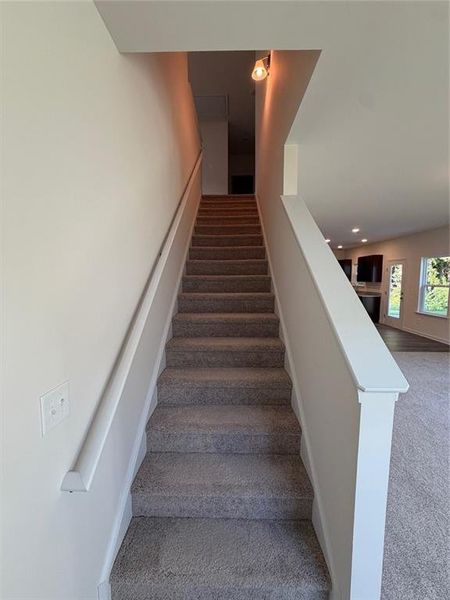 Spacious, unfurnished interior of a new home in Garrett Preserve, Hiram (Image 66). Spacious, unfurnished interior of a new home in Garrett Preserve, Hiram (Image 66).