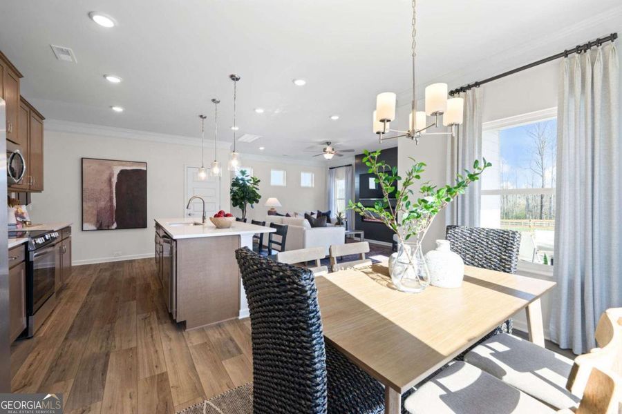 Furnished interior view inside a new home in Stonebridge North, Macon (Image 14).