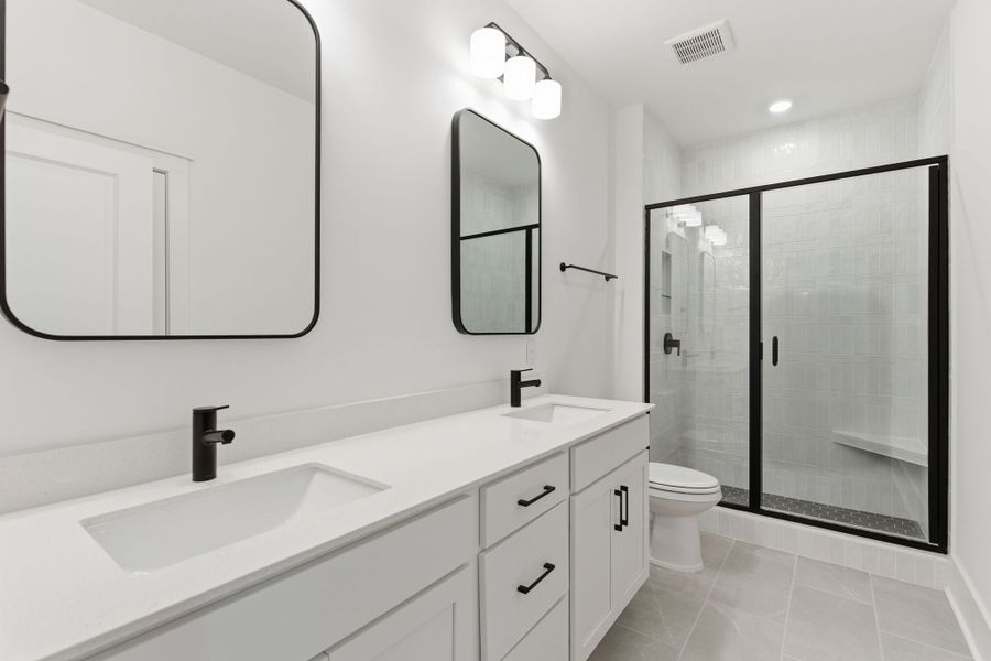 6br New Home in Thompson's Station, TN.  - Slide 40