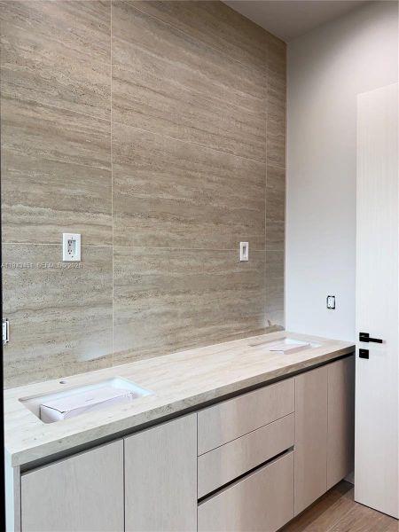 Image 28 of a home in . Image 28 of a home in .