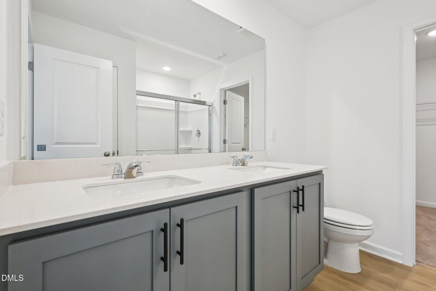 30-web-or-mls-Salers Loop-S1902-030