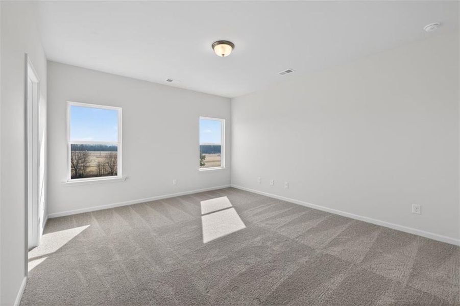 Spacious, unfurnished interior of a new home in Townes At The Stiles, Cartersville (Image 28).