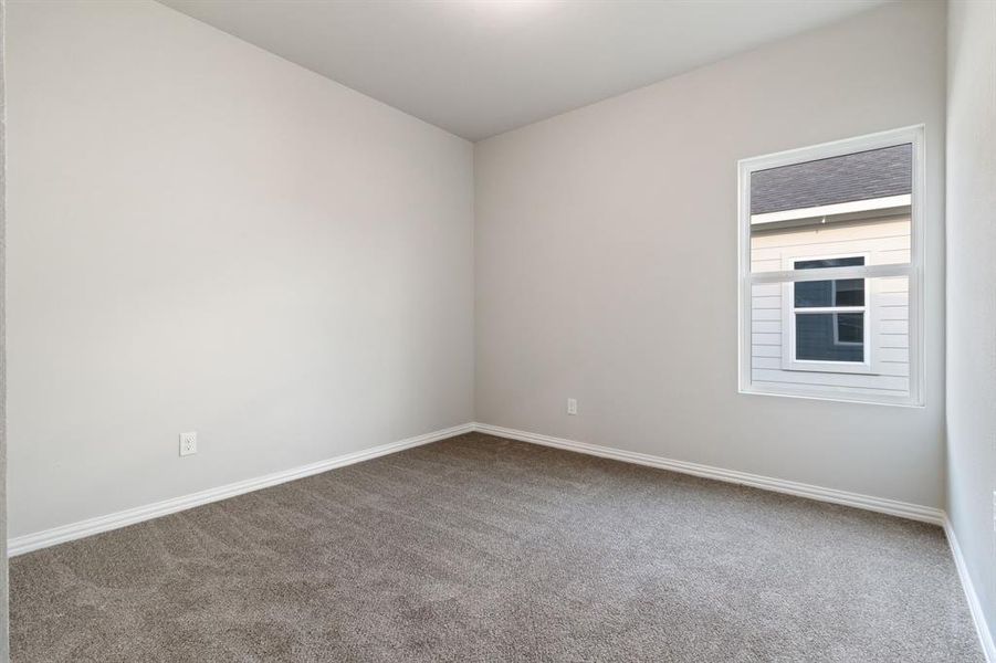 Spacious, unfurnished interior of a new home in Trails of Fossil Creek, Fort Worth (Image 23). Spacious, unfurnished interior of a new home in Trails of Fossil Creek, Fort Worth (Image 23).