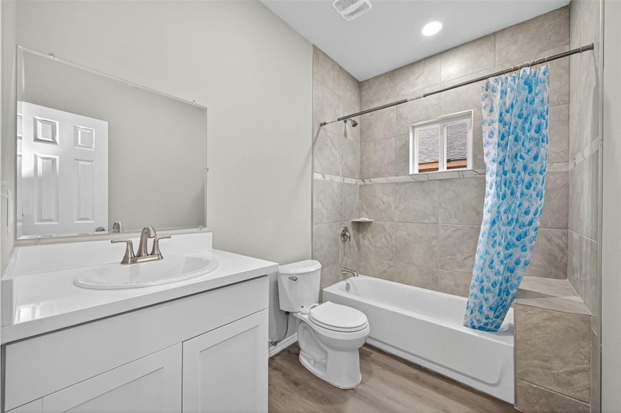 Furnished interior view inside a new home in , Cleveland (Image 15). Furnished interior view inside a new home in , Cleveland (Image 15).