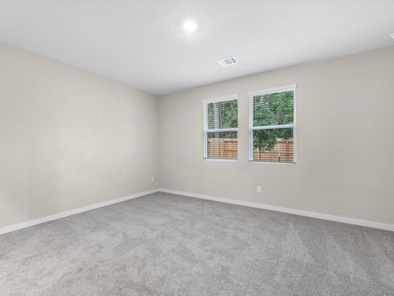 Spacious, unfurnished interior of a new home in Montgomery Oaks - Premier, Conroe (Image 19). Spacious, unfurnished interior of a new home in Montgomery Oaks - Premier, Conroe (Image 19).