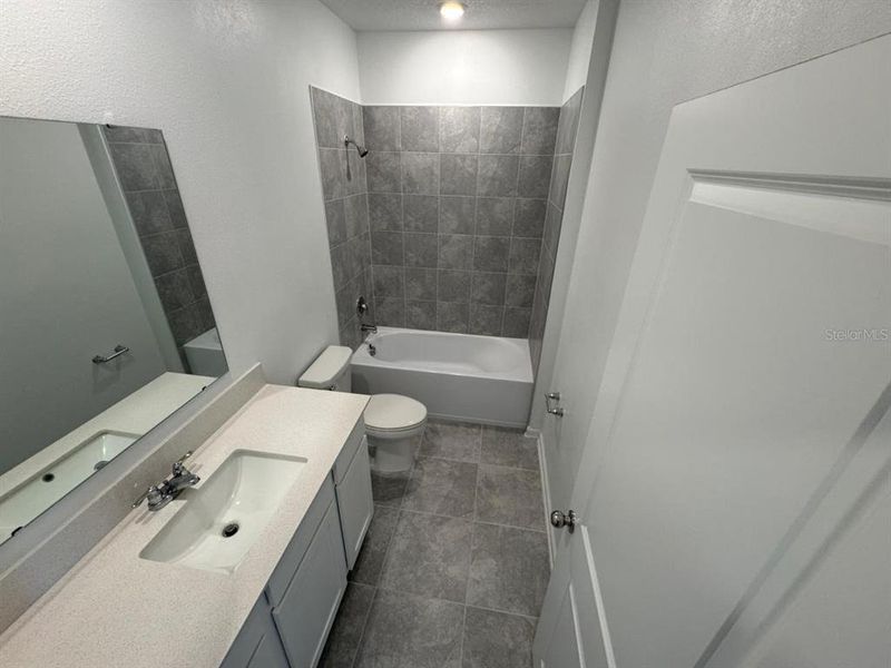 Furnished interior view inside a new home in , Davenport (Image 6).