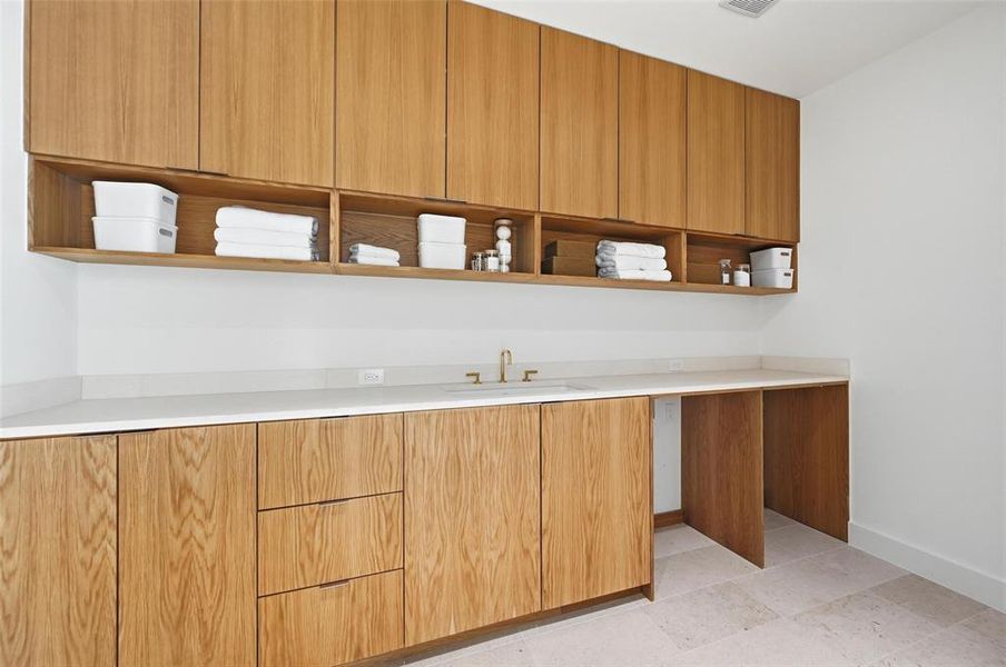 Furnished interior view inside a new home in , Dallas (Image 29).