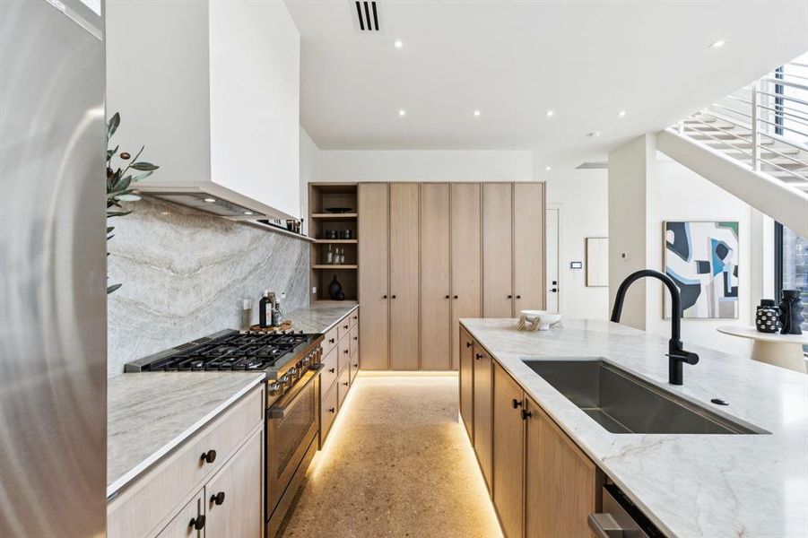 Furnished interior view inside a new home in , Dallas (Image 3). Furnished interior view inside a new home in , Dallas (Image 3).