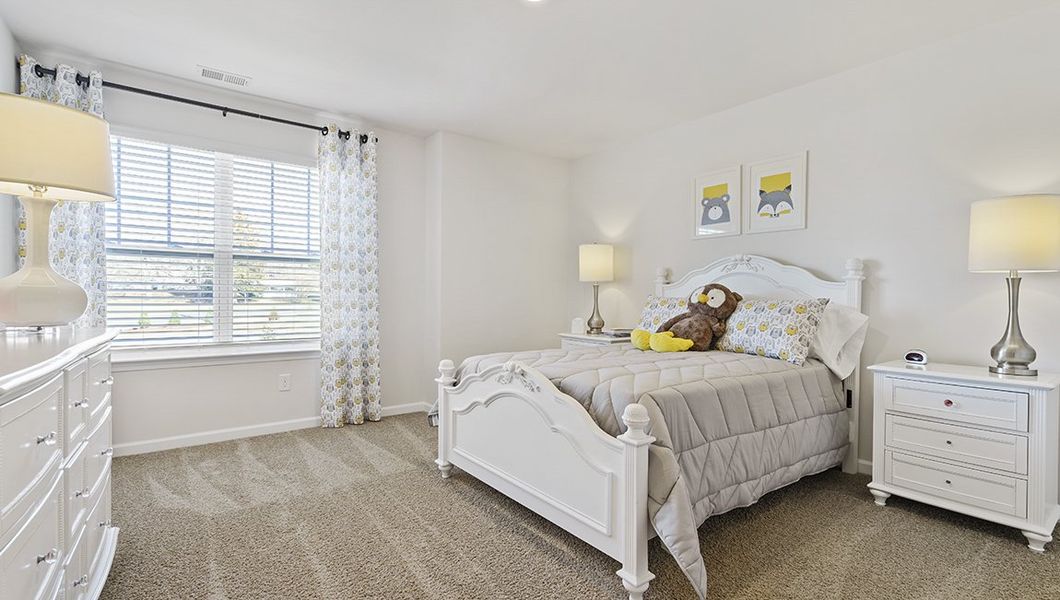 Representative furnished interior of a home built from the Penwell by D.R. Horton in Sage Grove, Lyman (Image 18).