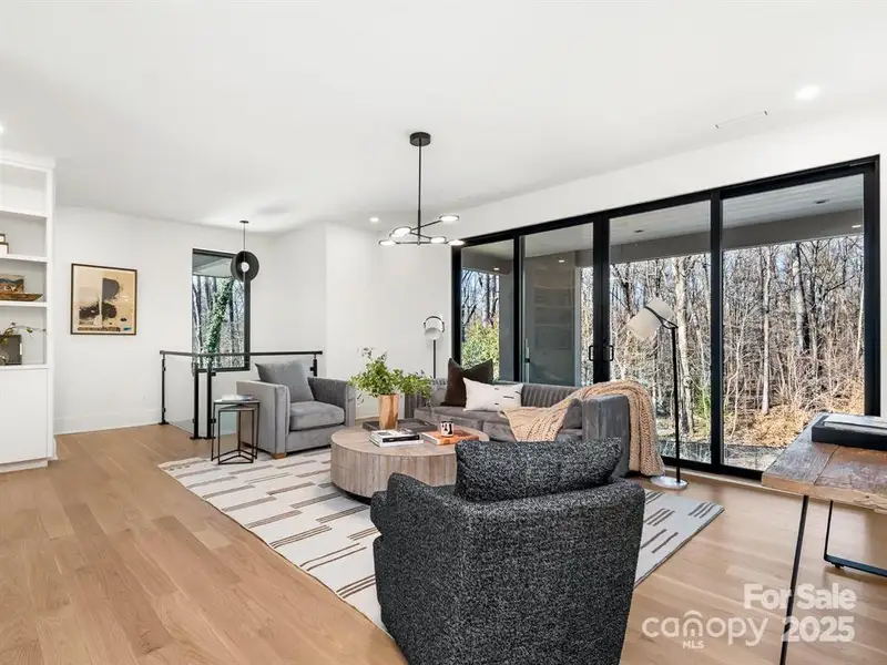 Example of Halley Douglas craftmanship