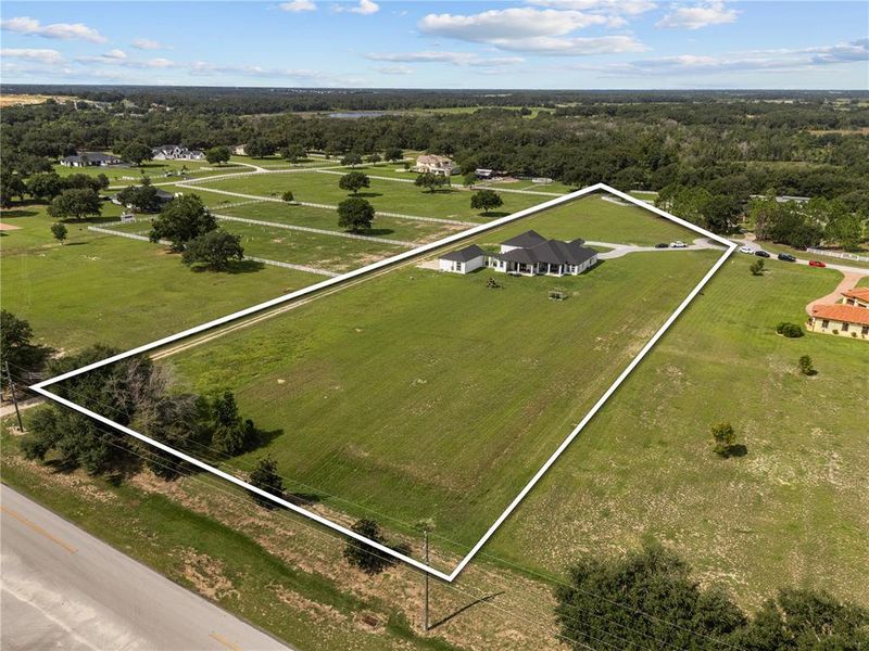 Image 48 of a home in .