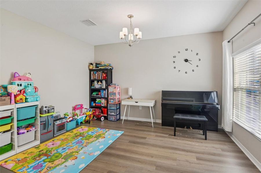 Furnished interior view inside a new home in , Spring Hill (Image 24).