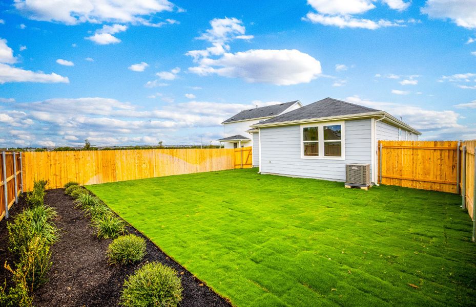 Representative exterior details of a home built from the Afton by Centex in Sunfield, Buda (Image 3).