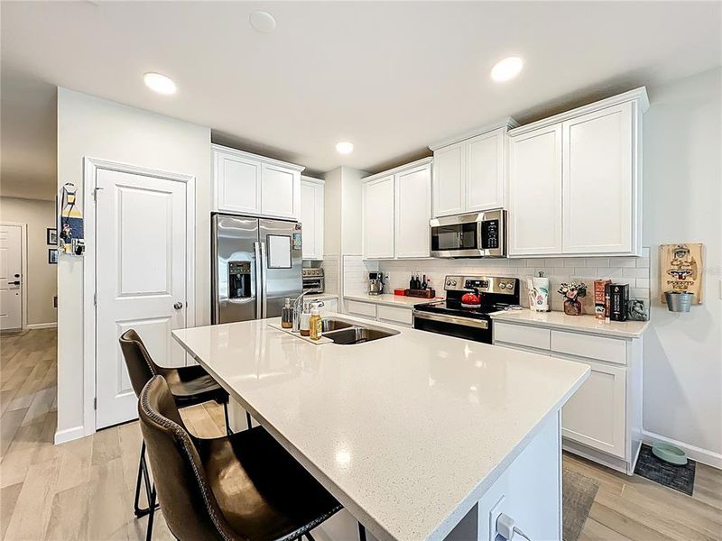 Furnished interior view inside a new home in , Orlando (Image 30).