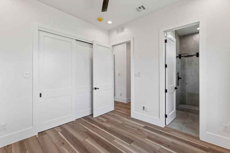 Spacious, unfurnished interior of a new home in , Houston (Image 34). Spacious, unfurnished interior of a new home in , Houston (Image 34).