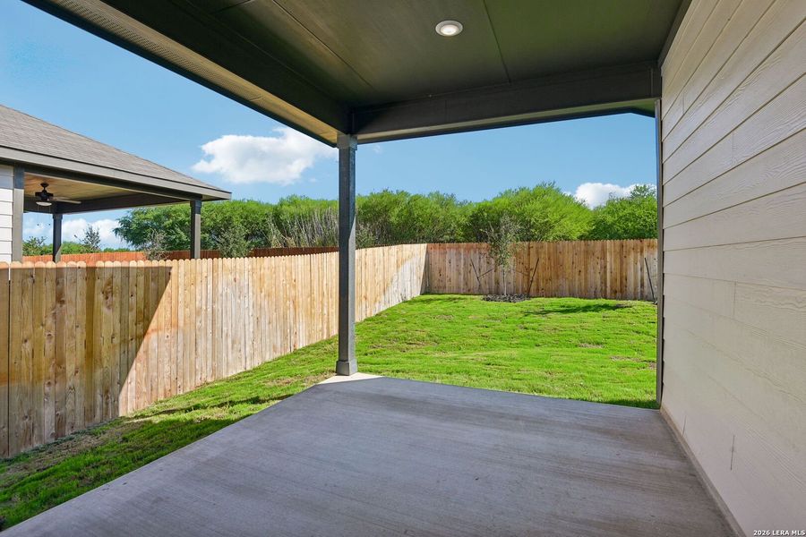 Exterior details and patio area of a home in Royal Crest, San Antonio (Image 4).