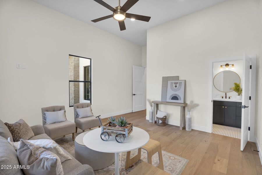 30-web-or-mls-19875 E SIlver Creek Ln-17