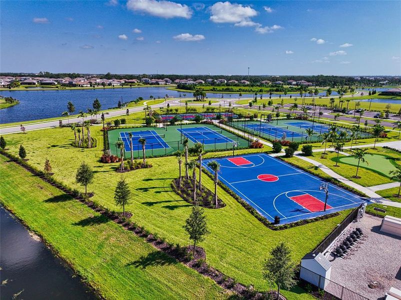 Community amenities in Lorraine Lakes at Lakewood Ranch, Lakewood Ranch (Image 47).