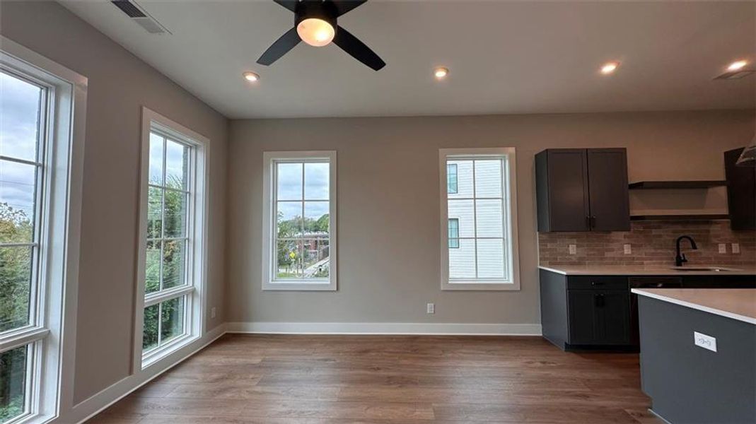 Spacious, unfurnished interior of a new home in , Atlanta (Image 16).