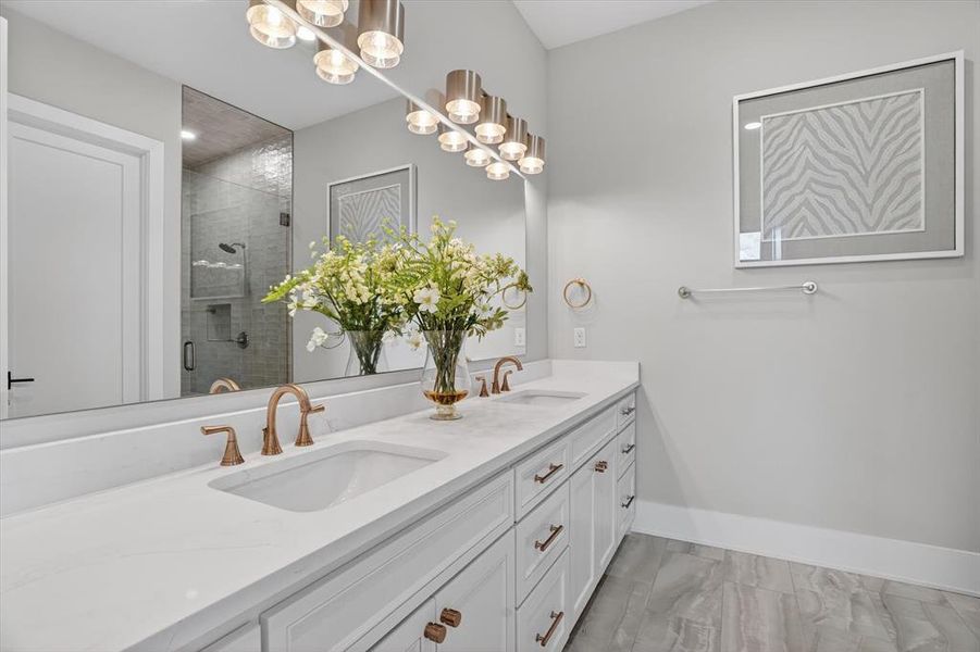 Furnished interior view inside a new home in , Strawn (Image 18).